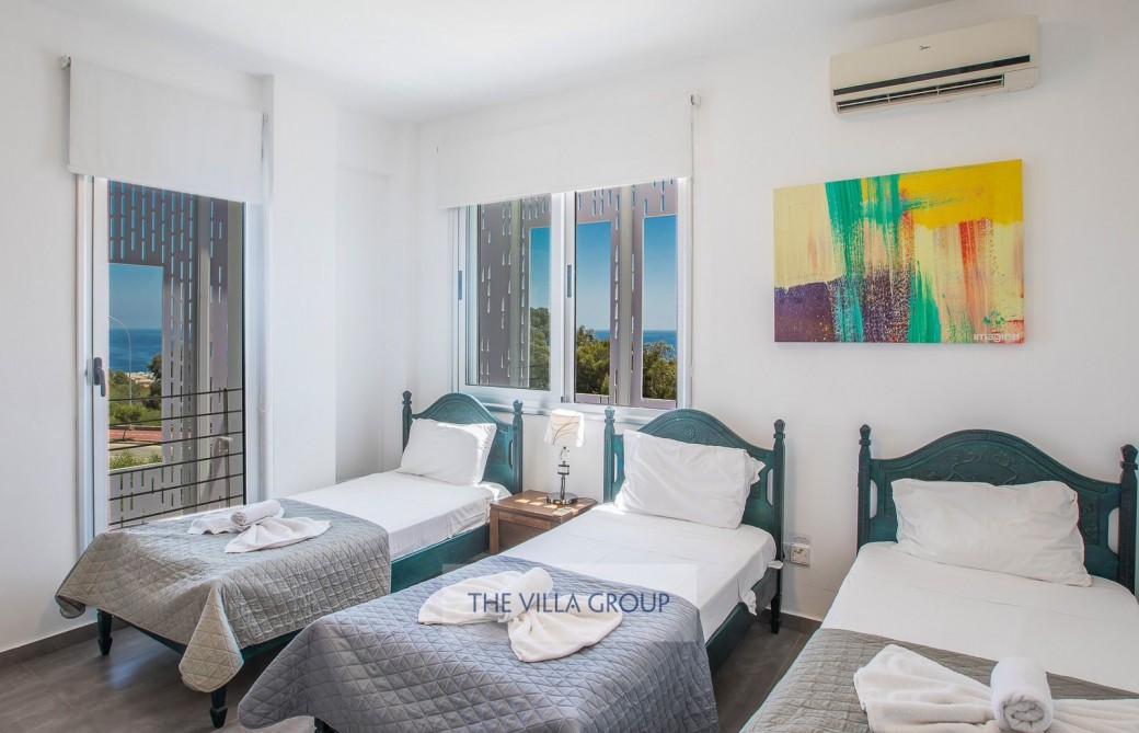 Three bedded room