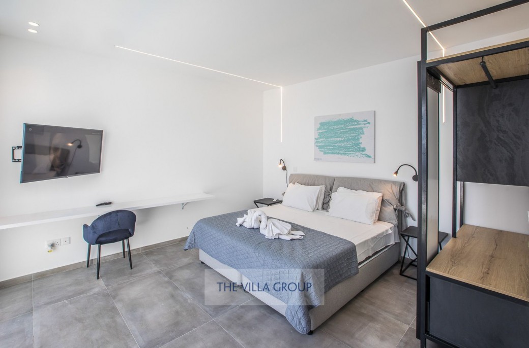 Double bedroom