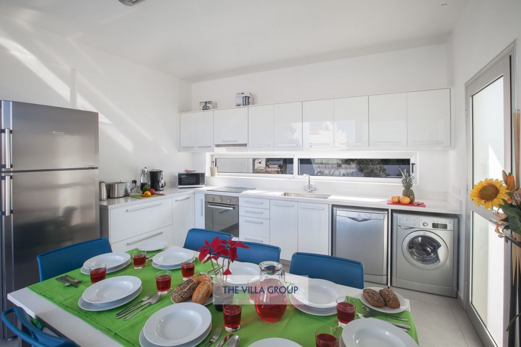 Kitchen and dining area