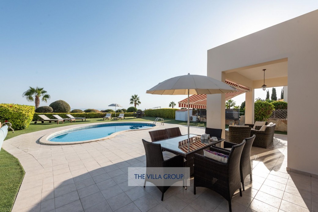 Spacious outside area