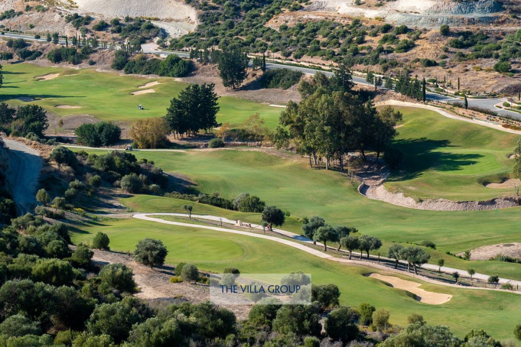 Stunning views of the golf course