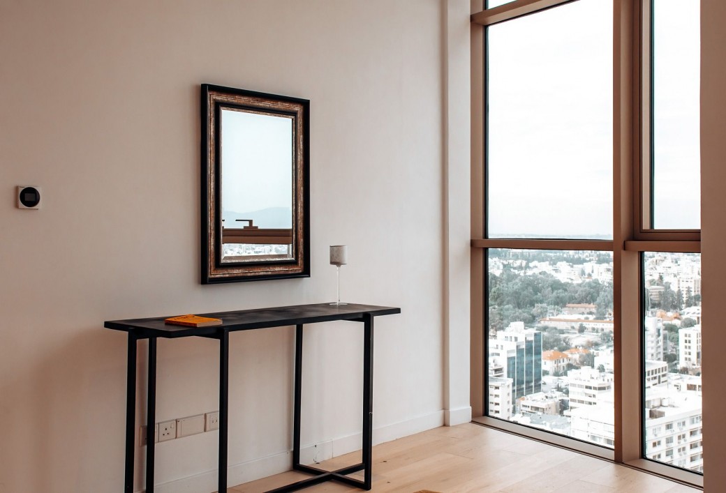 Panoramic view of the east side of the capital