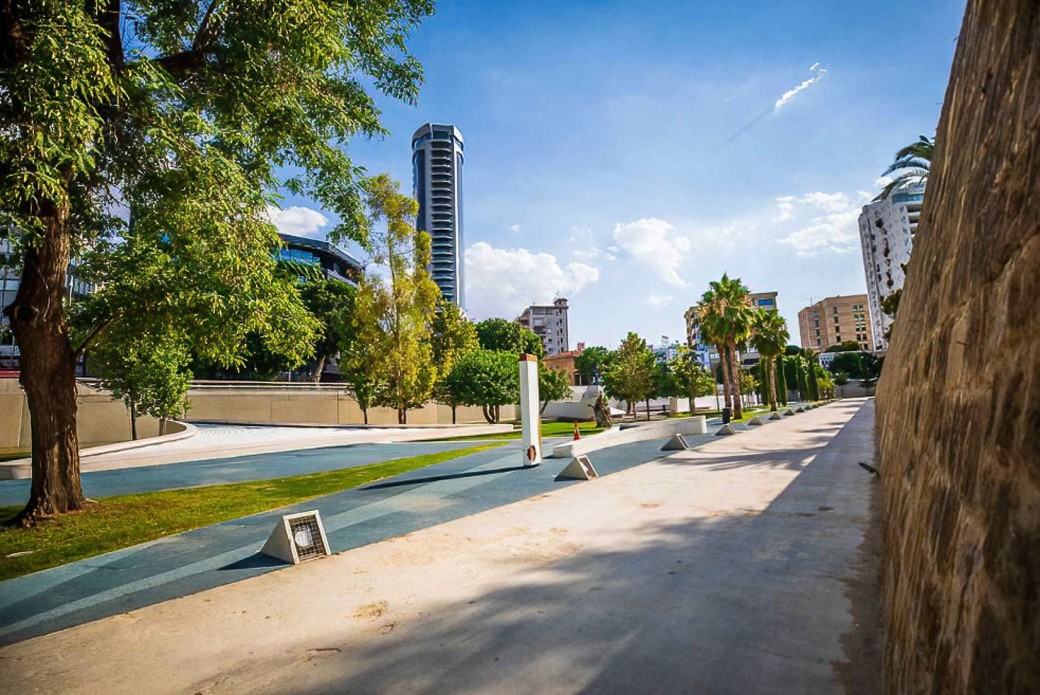 Luxury retreat promises an unparalleled experience in the heart of the city