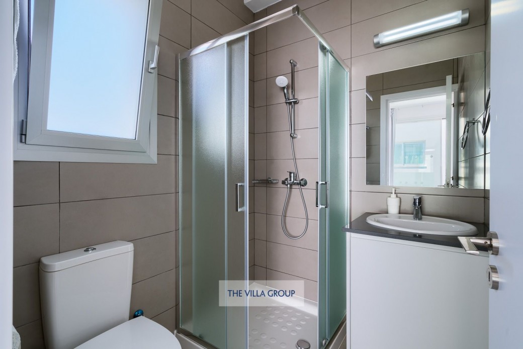 En-suite shower room