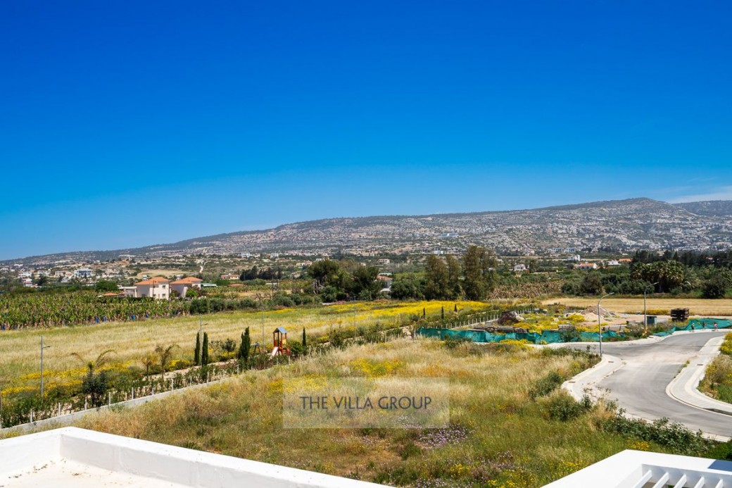 Views of surrounding area