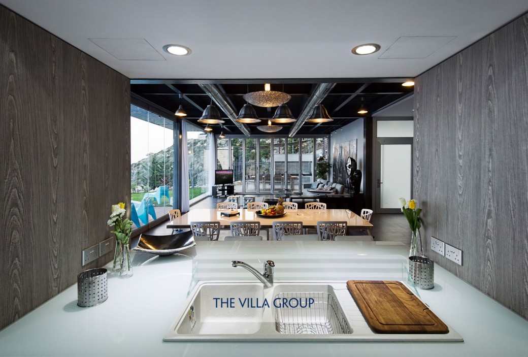 Large panels of glass allow the natural light and stunning views to flood in