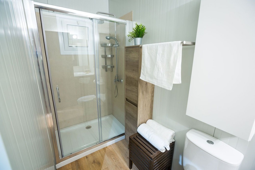 En-suite shower room