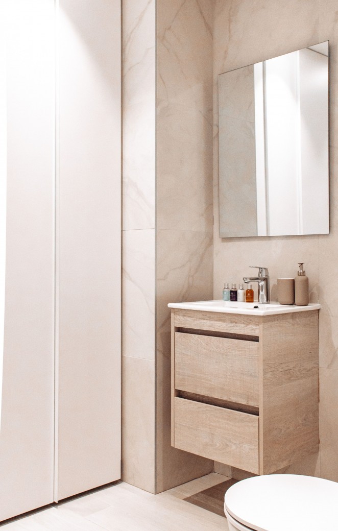 En-suite shower