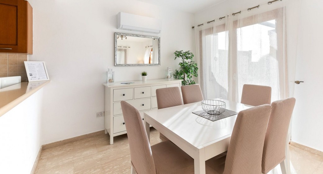 Formal dining table