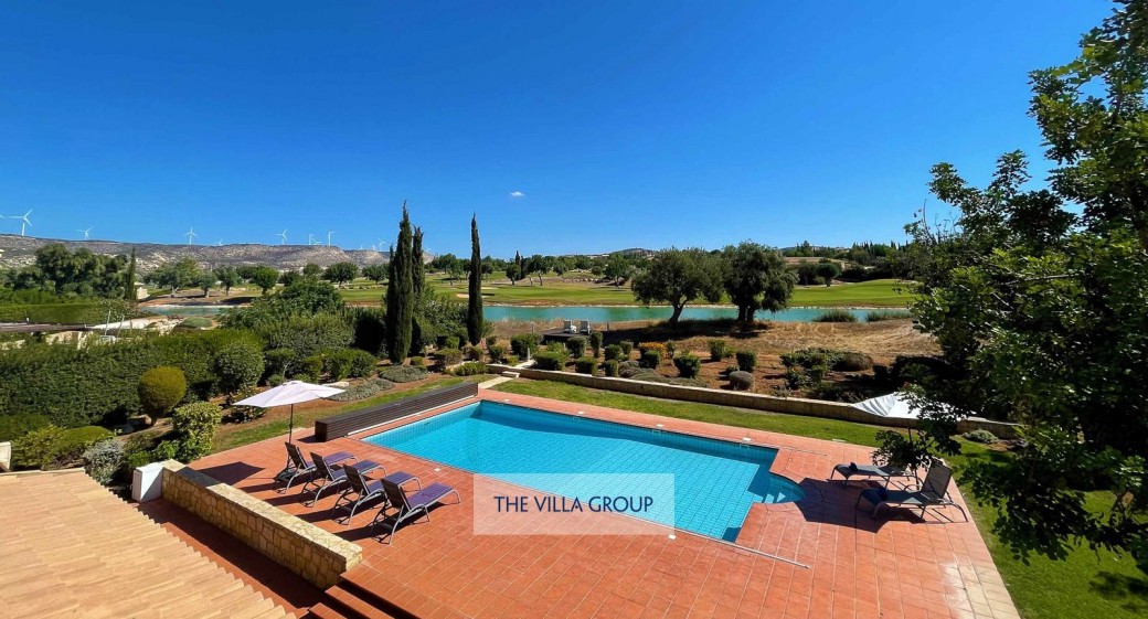 12m x 6m heated private swimming pool