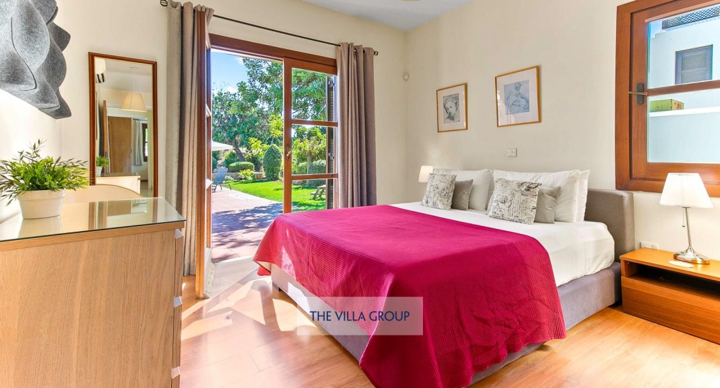 Double and the twin bedrooms are found on the mezzanine level (off the living area)