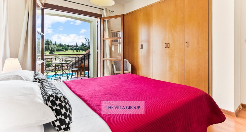 Master bedroom with en-suite