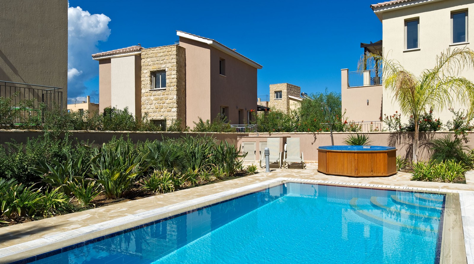 Sandy Beach Villa No 16