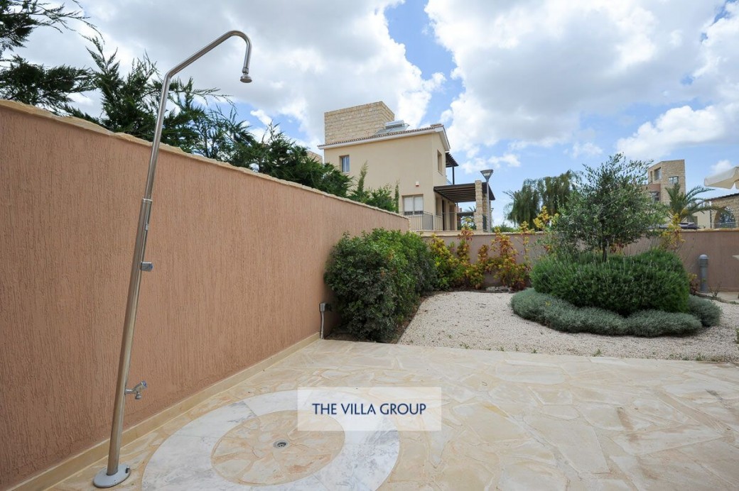 Poolside shower