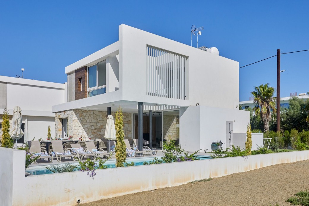 5 bedroom villa