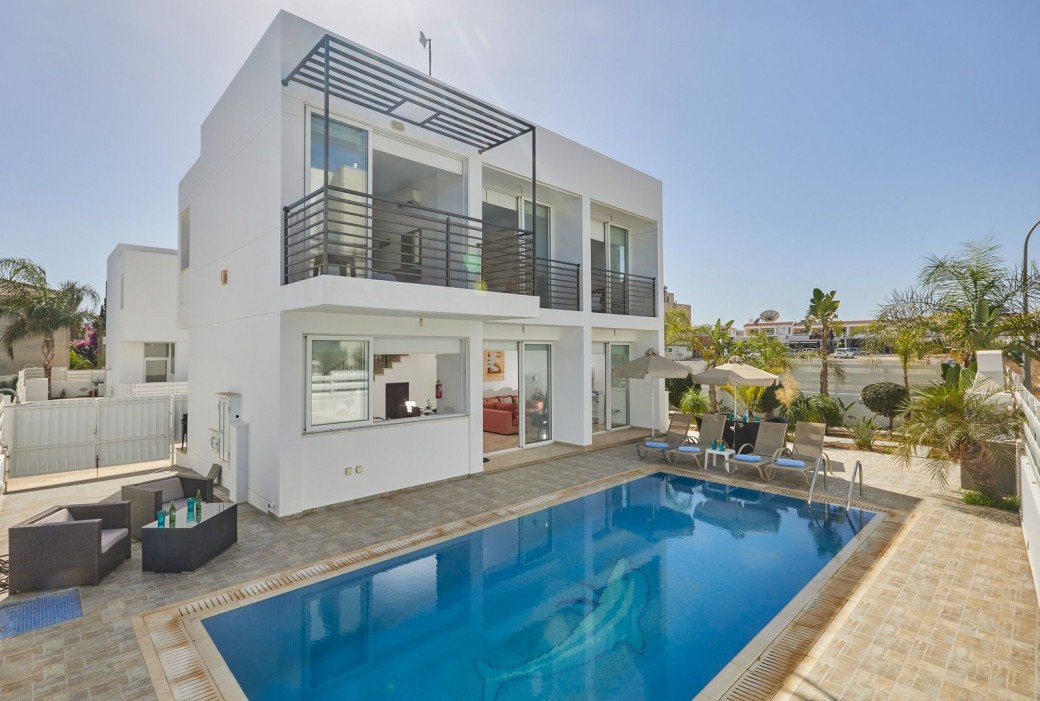 3 bedroom villa located in Kapparis