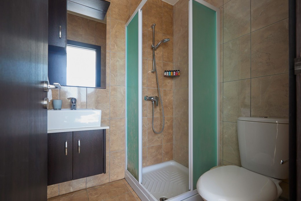 En-suite shower room