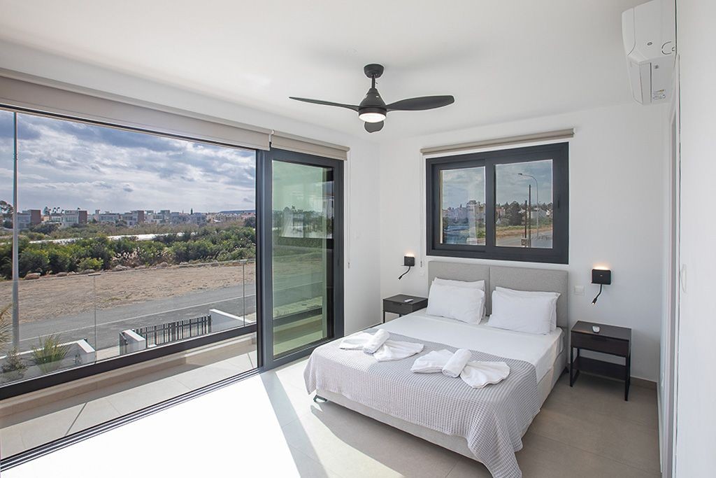 3 bedrooms