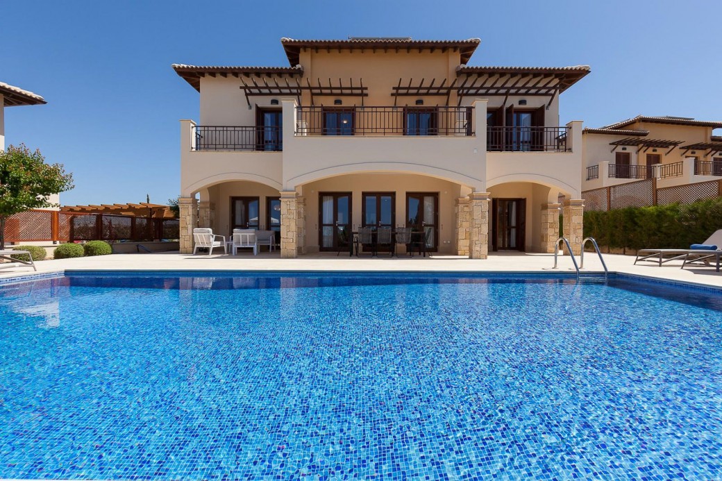 5 bedroom villa on the Aphrodite Hills resort