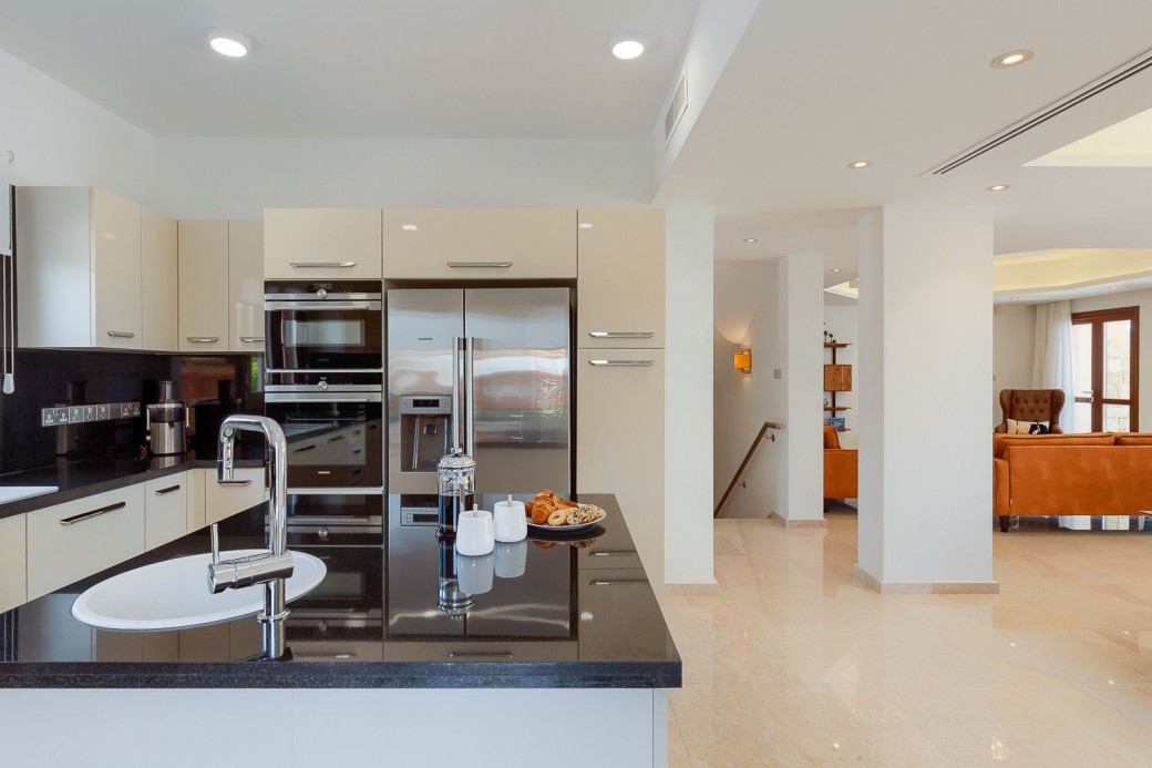 Open plan living, dining and kitchen areas