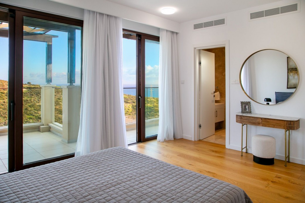 Cyprus Villa 639163