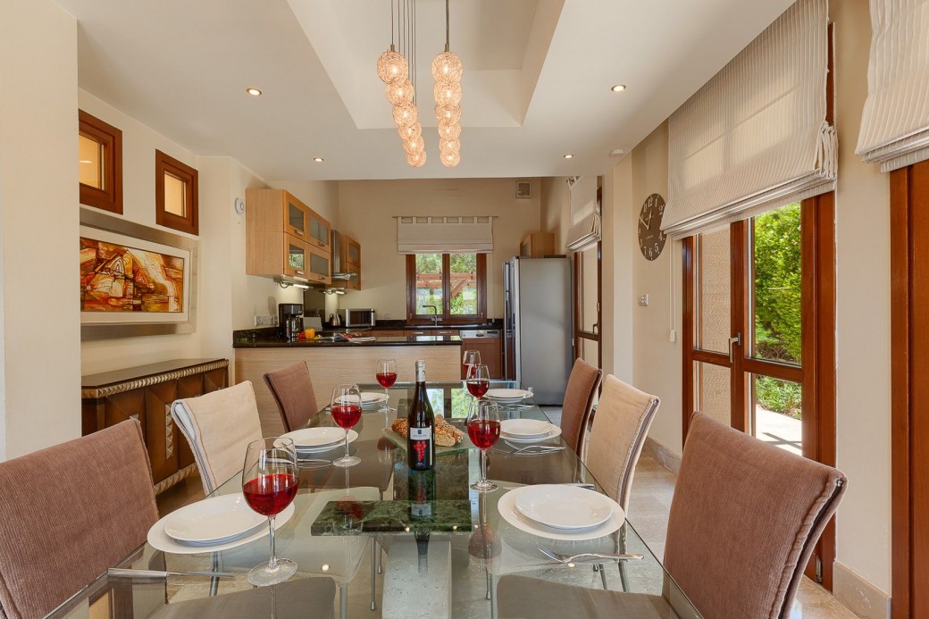 Open plan living, dining and kitchen areas