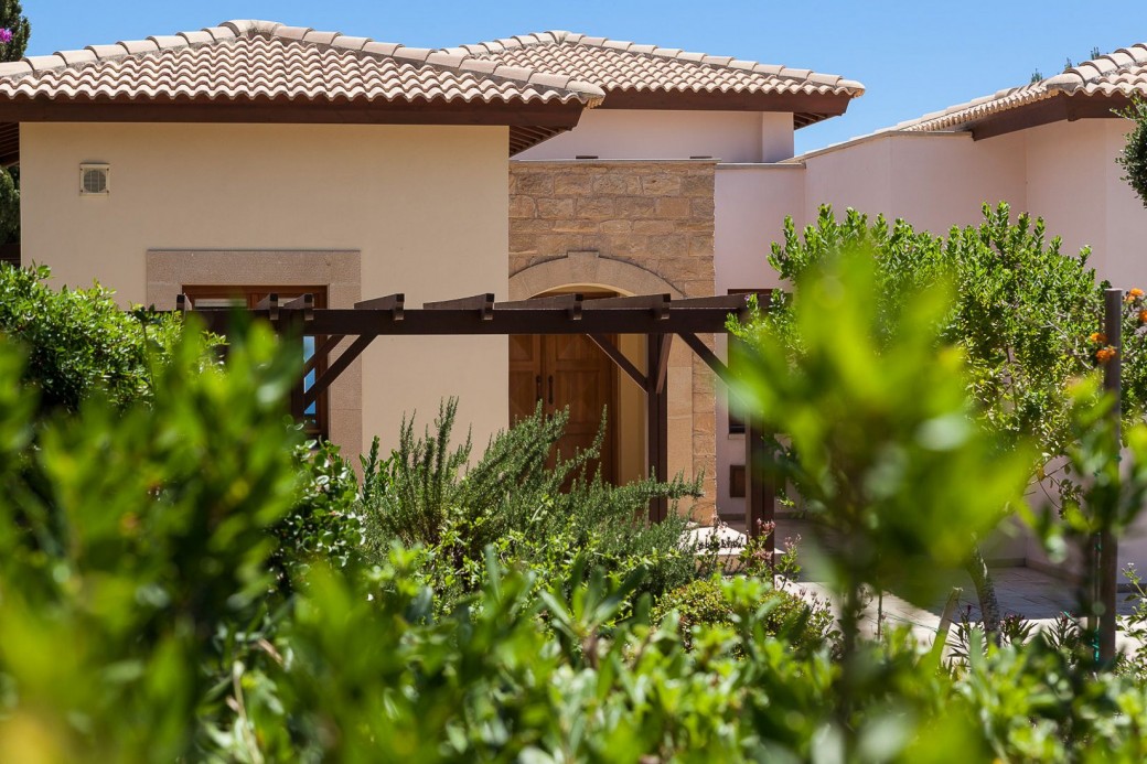 3 bedroom villa with private swimming pool