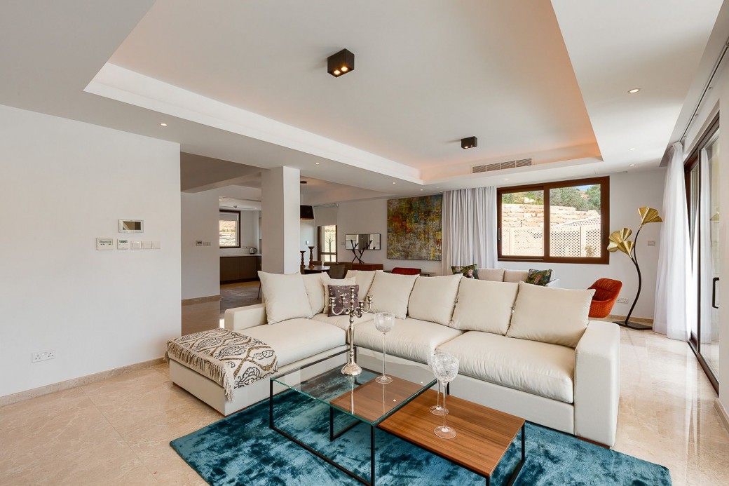 Cyprus Villa 639171