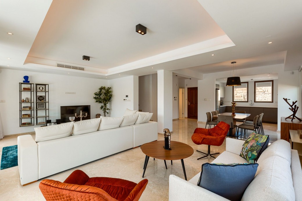 Cyprus Villa 639171