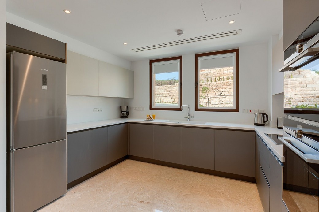 Cyprus Villa 639171