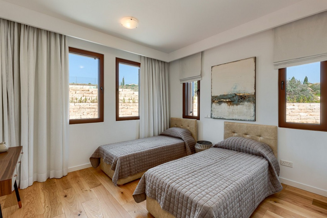 Cyprus Villa 639171