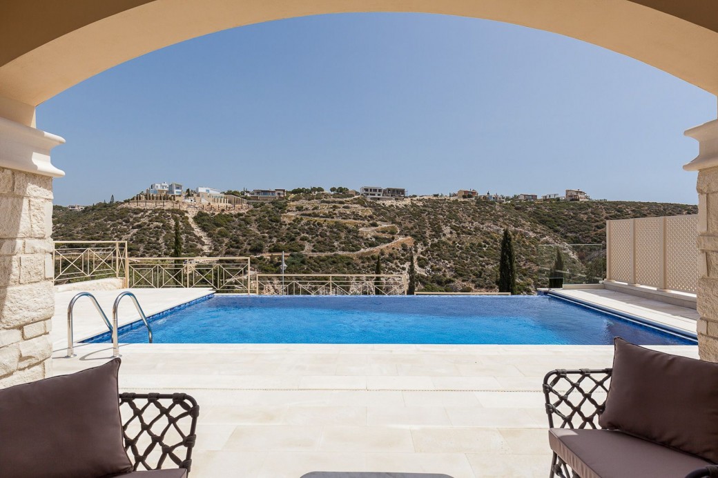 Cyprus Villa 639171