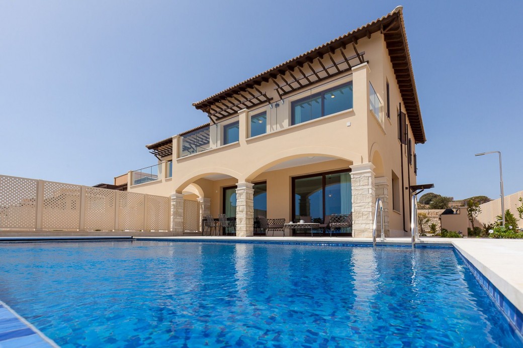 3 bedroom villa located on the resort of Aphrodite Hills