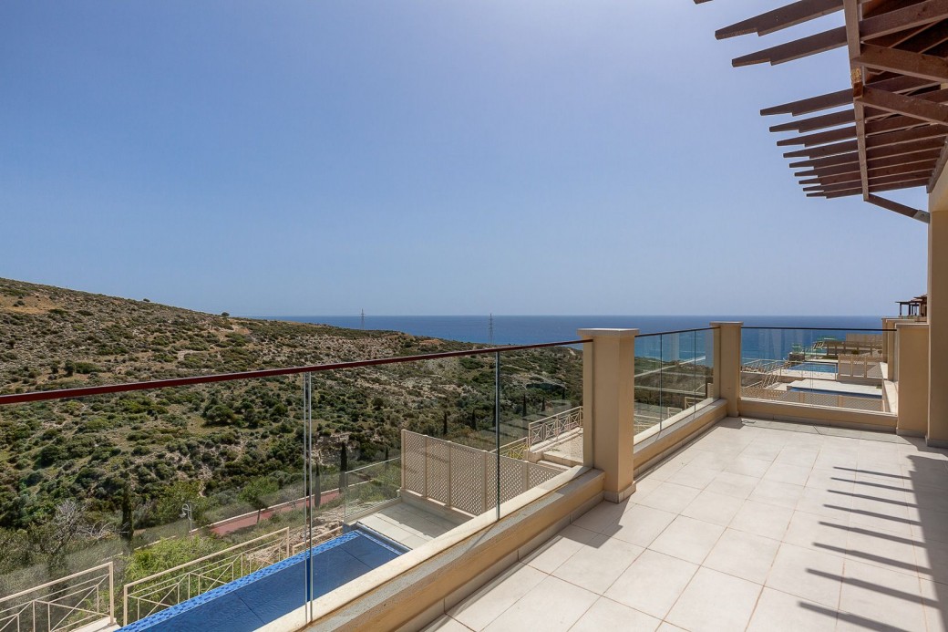 Balcony with sea views