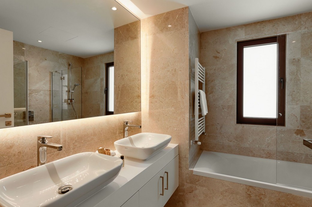 Family bathroom