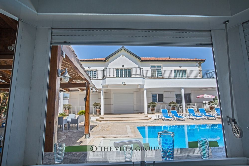 Spacious 5 bedroom villa in Protaras