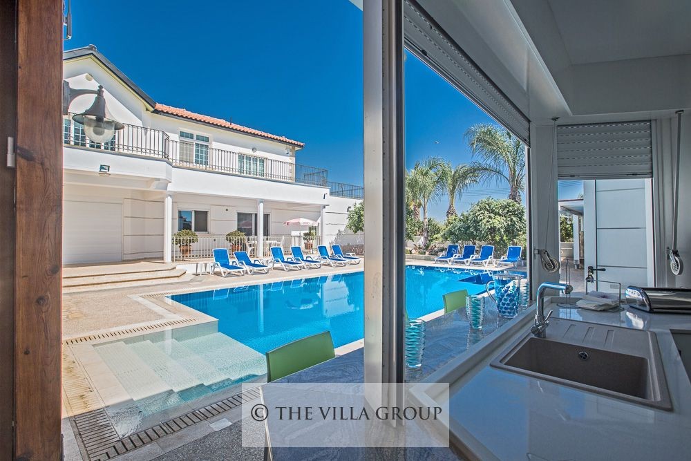 Outdoor seating area, ideal for refreshing drinks