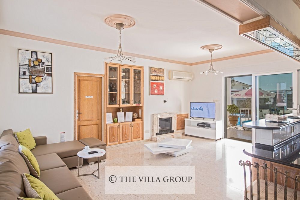 Open plan living room