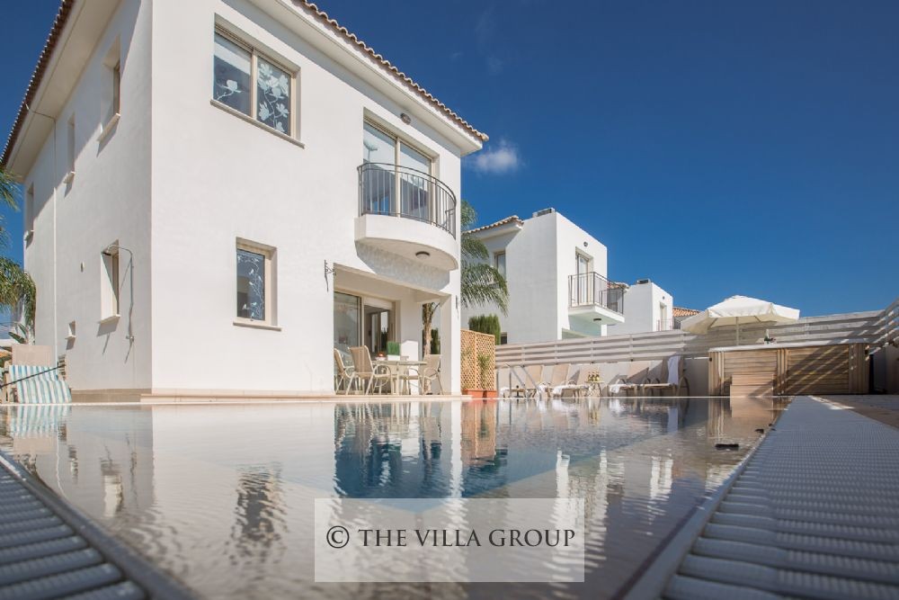 Private swimming pool