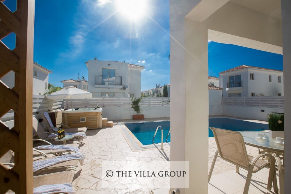 Sunny day at the swimming pool