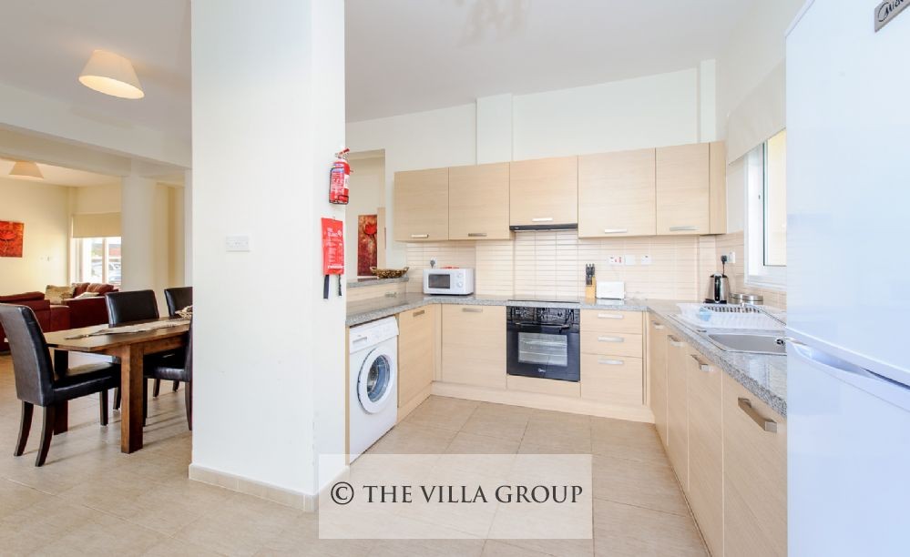 Fully equipped kitchen