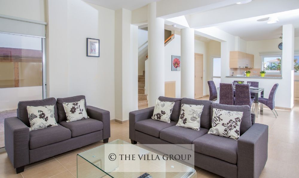 Open plan living, dining and kitchen area