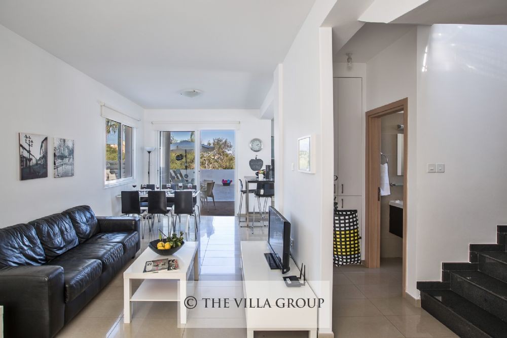 Open plan living, dining and kitchen area