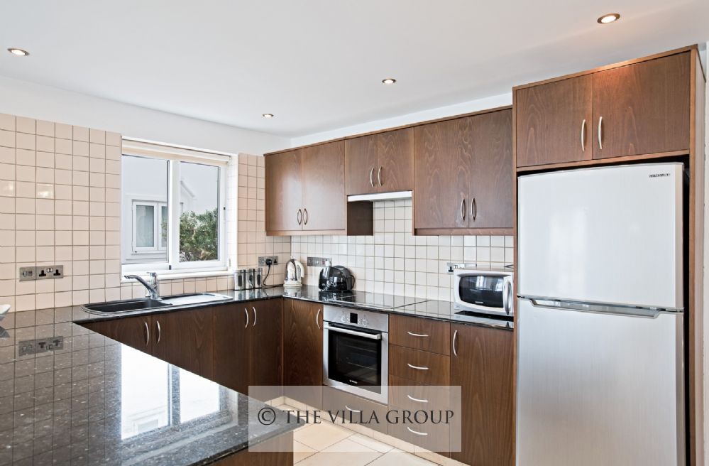 Fully equipped kitchen