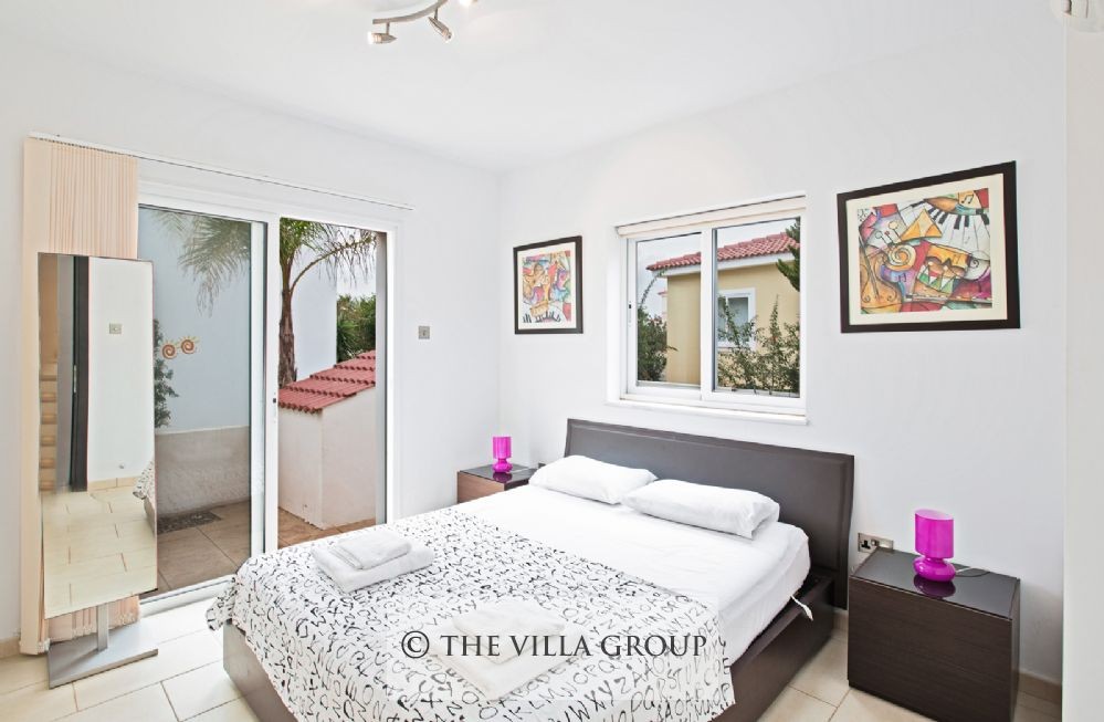 Ground floor double bedroom