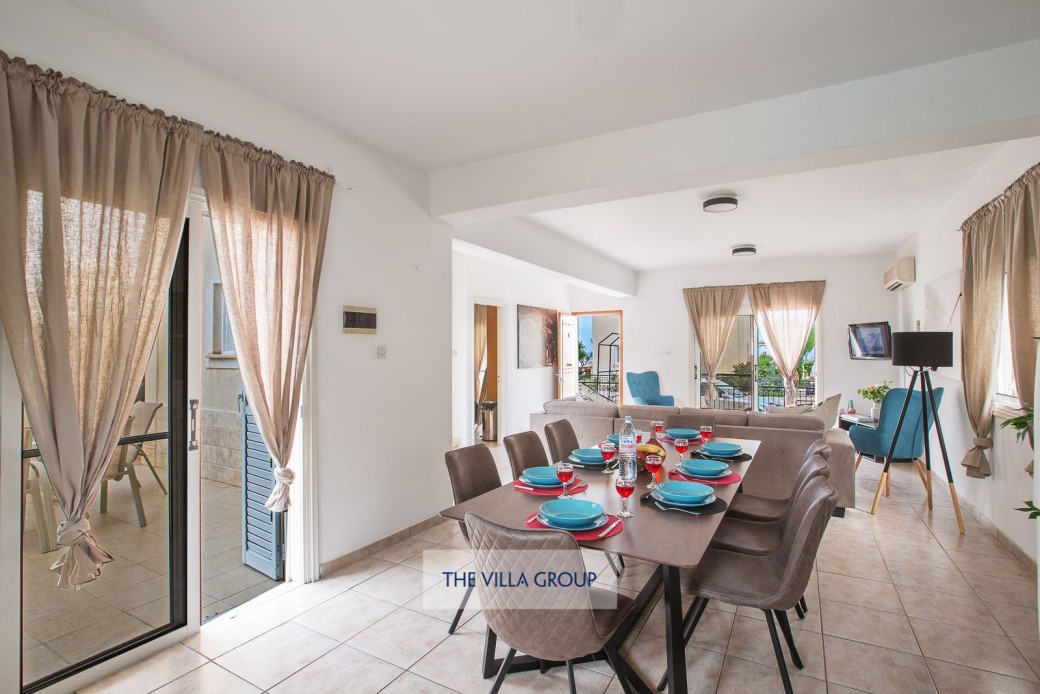 Direct access to outside terrace