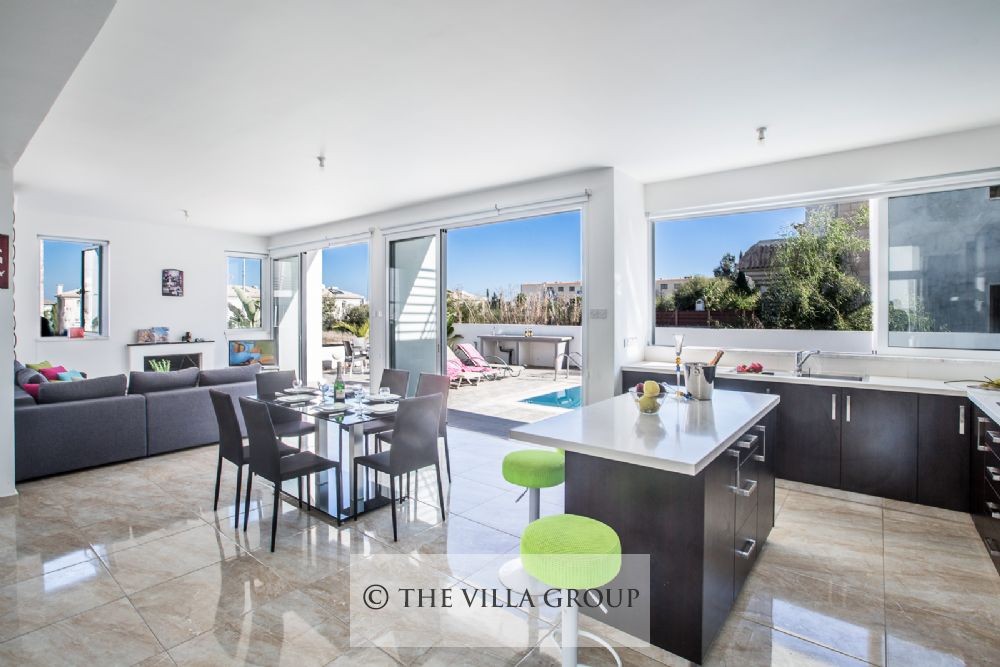 Open plan living area, dining area and kitchen
