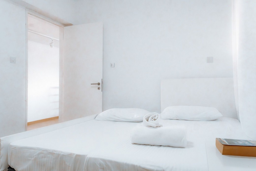 Twin bedroom