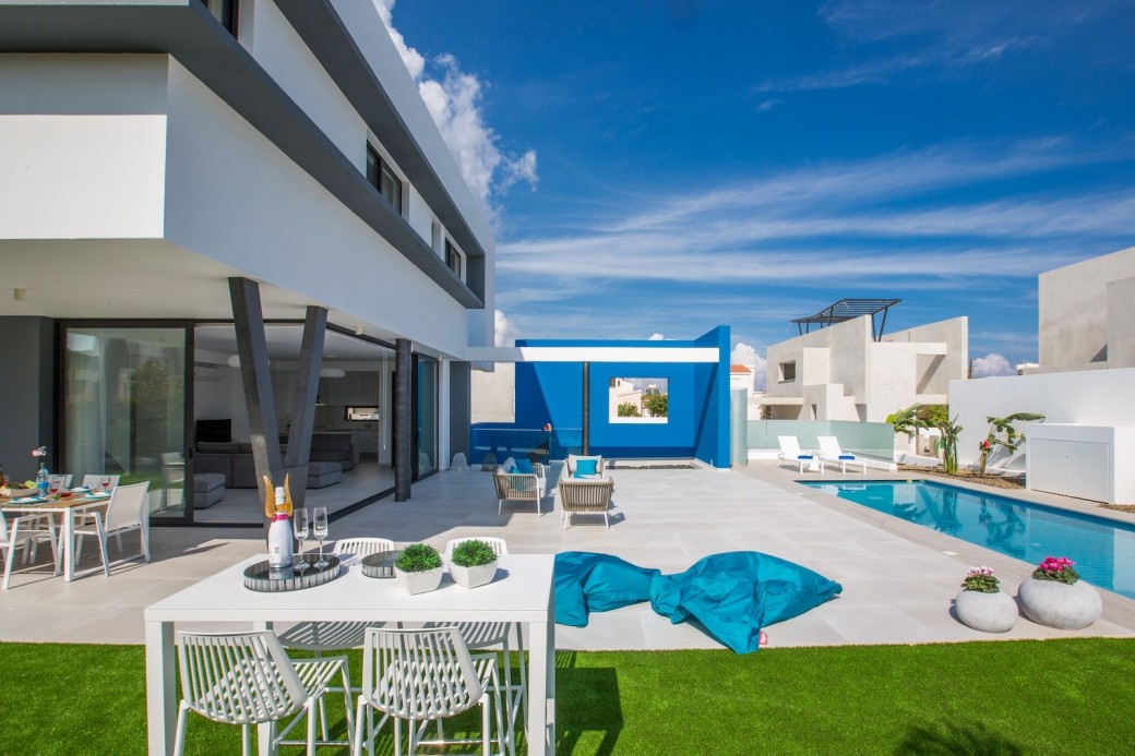 Plenty of space for relaxing and enjoying the Cyprus sunshine