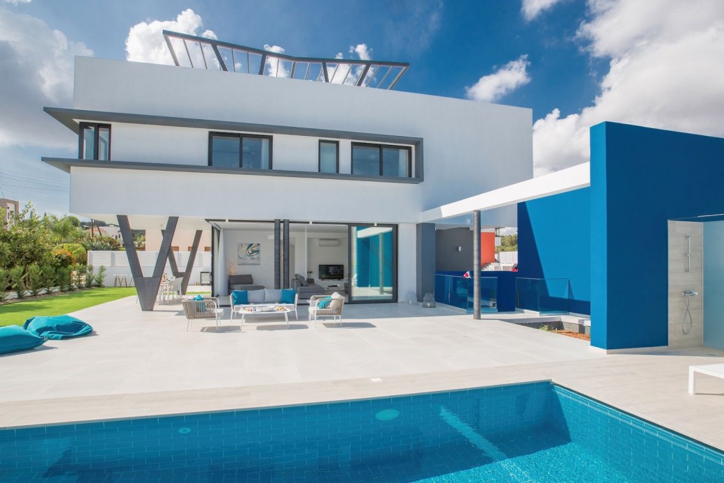 Villa in a peaceful location, yet close to the beach, perfect for families or friends